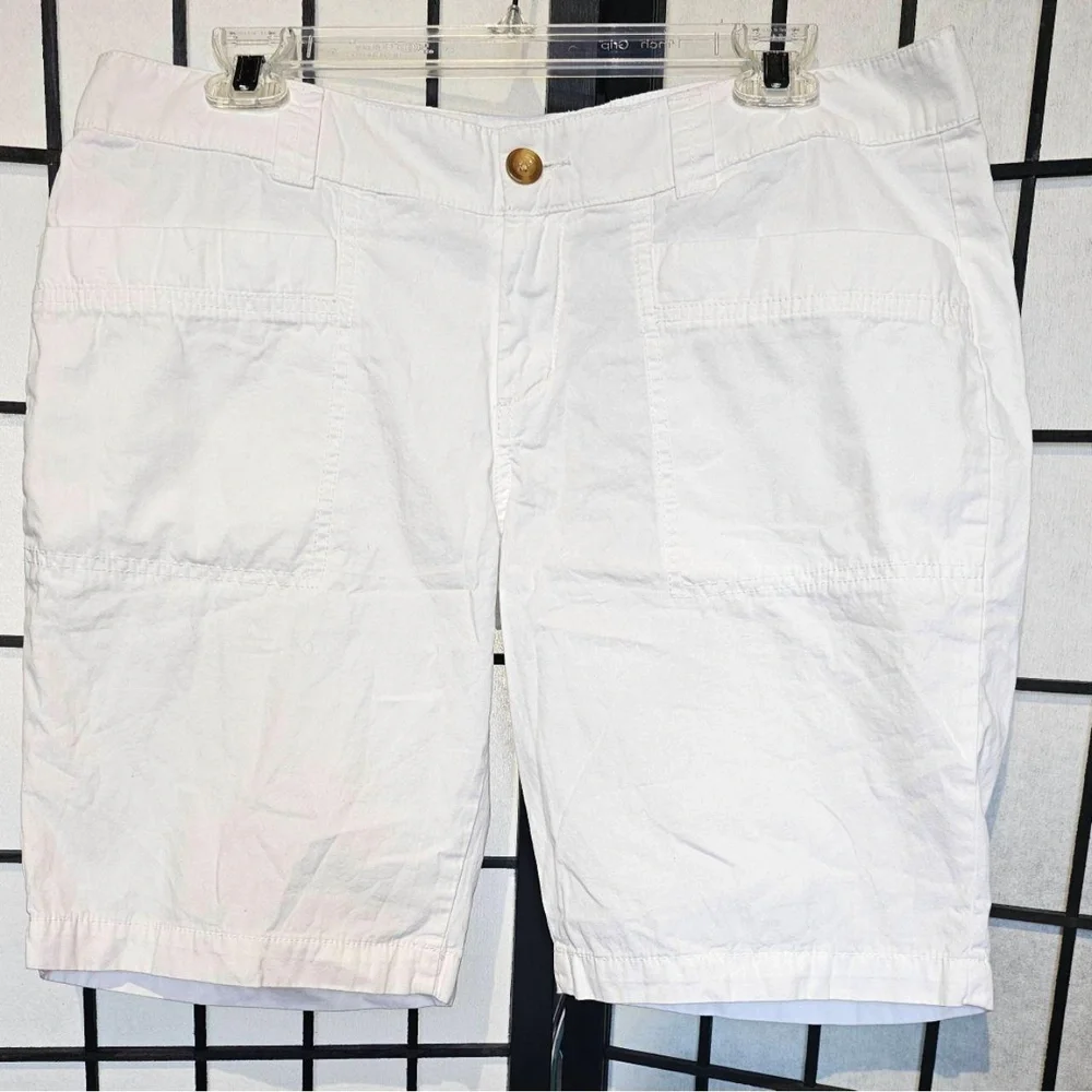 OLD NAVY Shorts‎ Womens Size 12 Bright White Lightweight Patch Pockets Casual